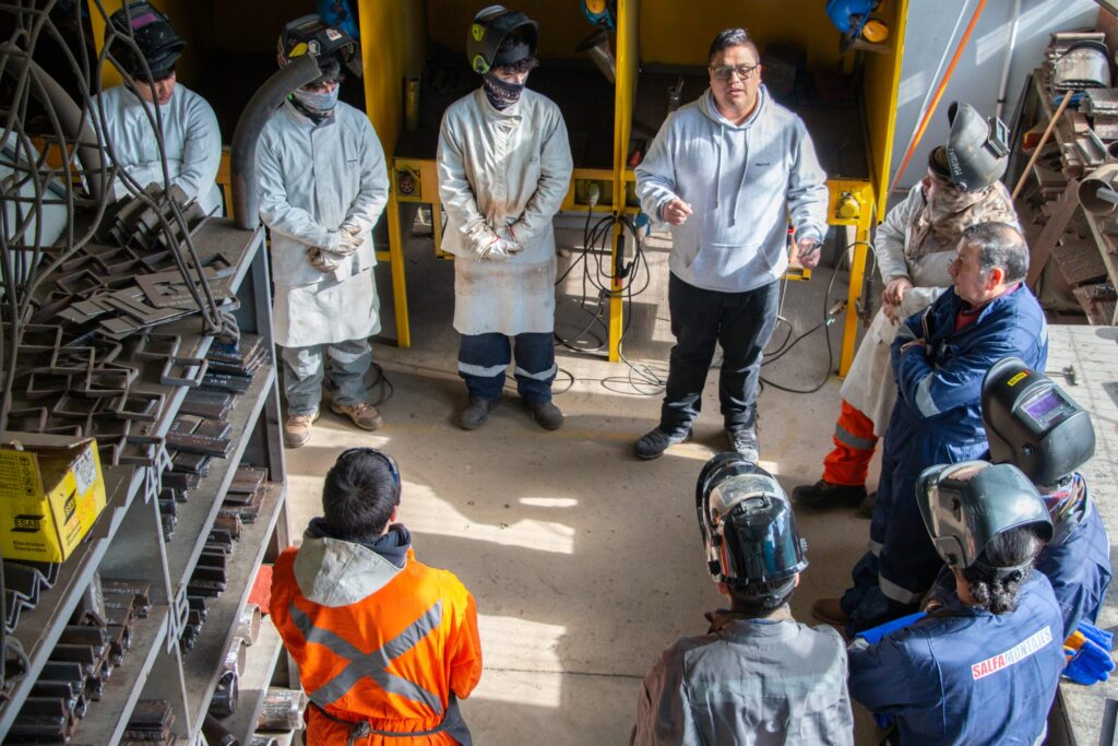 Docentes y estudiantes del Biobío brillan en las Olimpiadas de Soldadura 2025